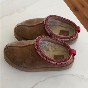 UGG Kids Brown Suede Slip-On Slippers with Red Trim